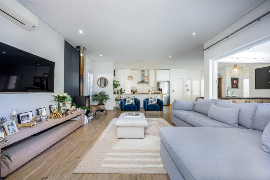 3 Bedroom Property for Sale in Val De Vie Estate Western Cape